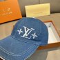 The new LV original single baseball cap with print, made of top-grain cowhide (27)