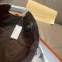 The new LV original single baseball cap with print, made of top-grain cowhide (20)