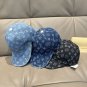 The new LV original single baseball cap with print, made of top-grain cowhide (19)