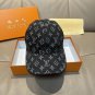 The new LV original single baseball cap with print, made of top-grain cowhide (18)
