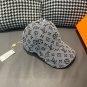 The new LV original single baseball cap with print, made of top-grain cowhide (16)