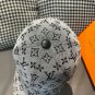 The new LV original single baseball cap with print, made of top-grain cowhide (16)