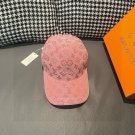 The new LV original single baseball cap with print, made of top-grain cowhide (14)