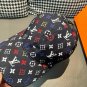 The new LV original single baseball cap with print, made of top-grain cowhide (6)