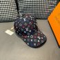 The new LV original single baseball cap with print, made of top-grain cowhide (4)