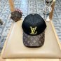 The new LV baseball cap is high-end and elegant, versatile and suitable for both men and women (98)