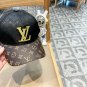 The new LV baseball cap is high-end and elegant, versatile and suitable for both men and women (98)