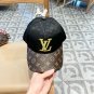 The new LV baseball cap is high-end and elegant, versatile and suitable for both men and women (98)