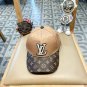 The new LV baseball cap is high-end and elegant, versatile and suitable for both men and women (97)