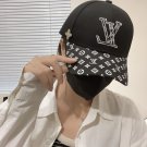 The new LV baseball cap is high-end and elegant, versatile and suitable for both men and women (81)