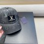 The new LV baseball cap is high-end and elegant, versatile and suitable for both men and women (79)