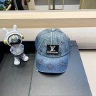 The new LV baseball cap is high-end and elegant, versatile and suitable for both men and women (78)