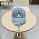 The new LV baseball cap is high-end and elegant, versatile and suitable for both men and women (74)