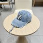 The new LV baseball cap is high-end and elegant, versatile and suitable for both men and women (74)