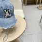 The new LV baseball cap is high-end and elegant, versatile and suitable for both men and women (74)