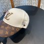 The new LV baseball cap is high-end and elegant, versatile and suitable for both men and women (71)