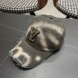 The new LV baseball cap is high-end and elegant, versatile and suitable for both men and women (62)