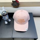 The new LV baseball cap is high-end and elegant, versatile and suitable for both men and women (37)