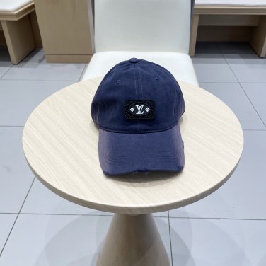 The new LV baseball cap is high-end and elegant, versatile and suitable for both men and women (18)