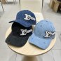 The new LV baseball cap is high-end and elegant, versatile and suitable for both men and women (15)