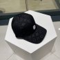The new LV baseball cap is high-end and elegant, versatile and suitable for both men and women