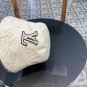 The LV LV 2024 fisherman's hat is light and breathable. Perfect silhouette (114)