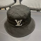 The LV LV 2024 fisherman's hat is light and breathable. Perfect silhouette (110)