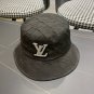 The LV LV 2024 fisherman's hat is light and breathable. Perfect silhouette (110)