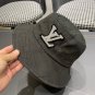 The LV LV 2024 fisherman's hat is light and breathable. Perfect silhouette (110)
