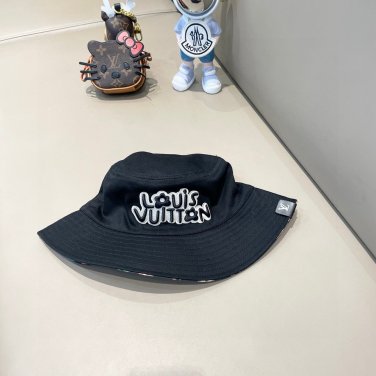 The LV LV 2024 fisherman's hat is light and breathable. Perfect silhouette (106)