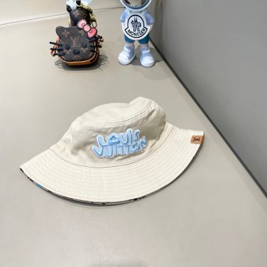 The LV LV 2024 fisherman's hat is light and breathable. Perfect silhouette (105)