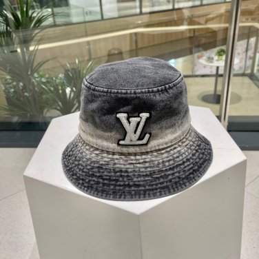 The LV LV 2024 fisherman's hat is light and breathable. Perfect silhouette (59)