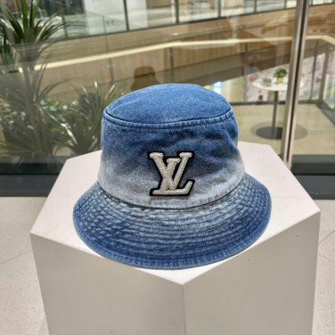 The LV LV 2024 fisherman's hat is light and breathable. Perfect silhouette (58)