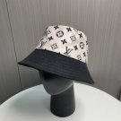 The LV LV 2024 fisherman's hat is light and breathable. Perfect silhouette (18)