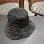 The LV LV 2024 fisherman's hat is light and breathable. Perfect silhouette (5)