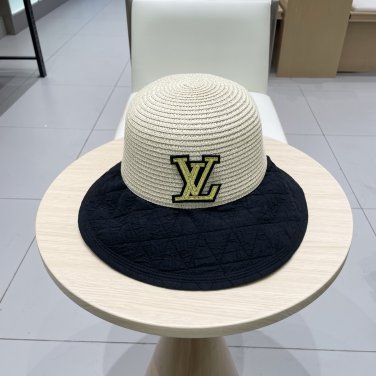 The LV LV 2024 fisherman's hat is light and breathable. Perfect silhouette (3)