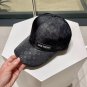 LV classic baseball cap, a versatile item that looks great no matter how you pair it (17)