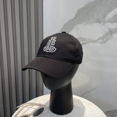 Celine 2025 New Arc de Triomphe embroidered baseball cap (9)