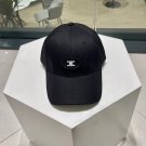 The 2025 Celine new baseball cap from a big brand is super easy to match (3)