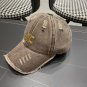 The 2025 Celine new baseball cap from a big brand is super easy to match (18)