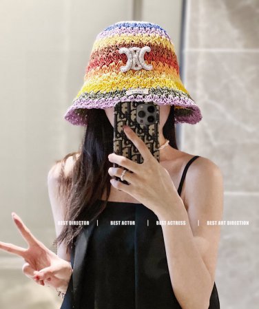 The 2025 Celine new baseball cap from a big brand is super easy to match (55)