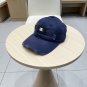 The 2025 Celine new minimalist baseball cap, a big brand style, is super easy to match (3)