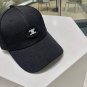 The 2025 Celine new minimalist baseball cap, a big brand style, is super easy to match (4)