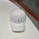 The 2025 Celine new minimalist baseball cap, a big brand style, is super easy to match (7)
