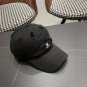 The 2025 Celine new minimalist baseball cap, a big brand style, is super easy to match (13)
