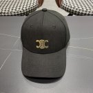 The 2025 Celine new minimalist baseball cap, a big brand style, is super easy to match (16)