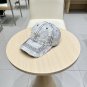 The 2025 Celine new minimalist baseball cap, a big brand style, is super easy to match (18)