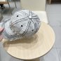 The 2025 Celine new minimalist baseball cap, a big brand style, is super easy to match (18)