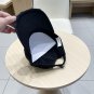 The 2025 Celine new minimalist baseball cap, a big brand style, is super easy to match (22)