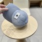 The 2025 Celine new minimalist baseball cap, a big brand style, is super easy to match (23)